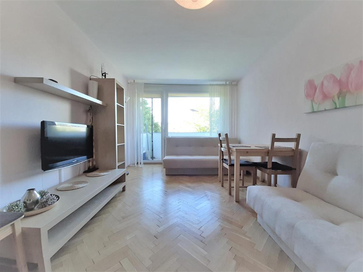 Your Best Apartment Kolobrzeska グダニスク エクステリア 写真